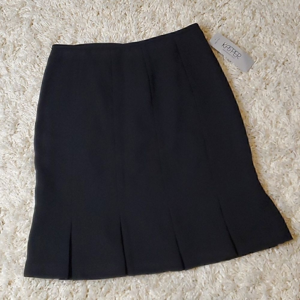 KASPER SEPARATES Pleated Suit Skirt